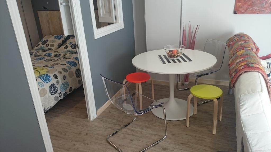 Apartamento Cigueena Zaragoza Ngoại thất bức ảnh